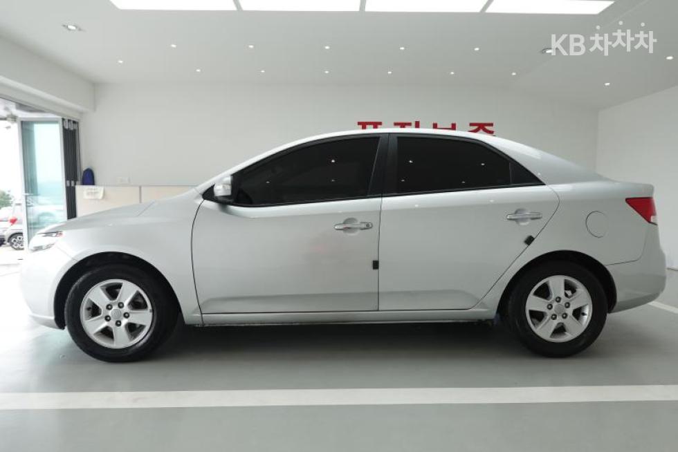 2010 - kia forte