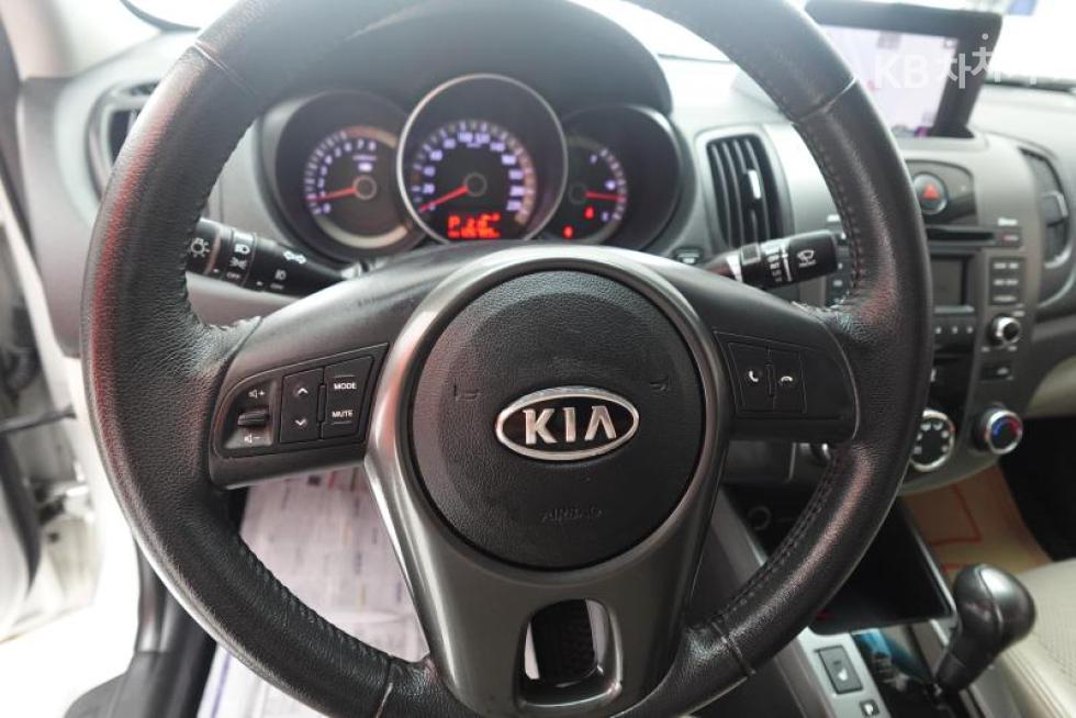 2010 - kia forte
