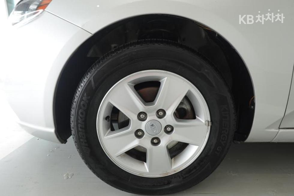 2010 - kia forte