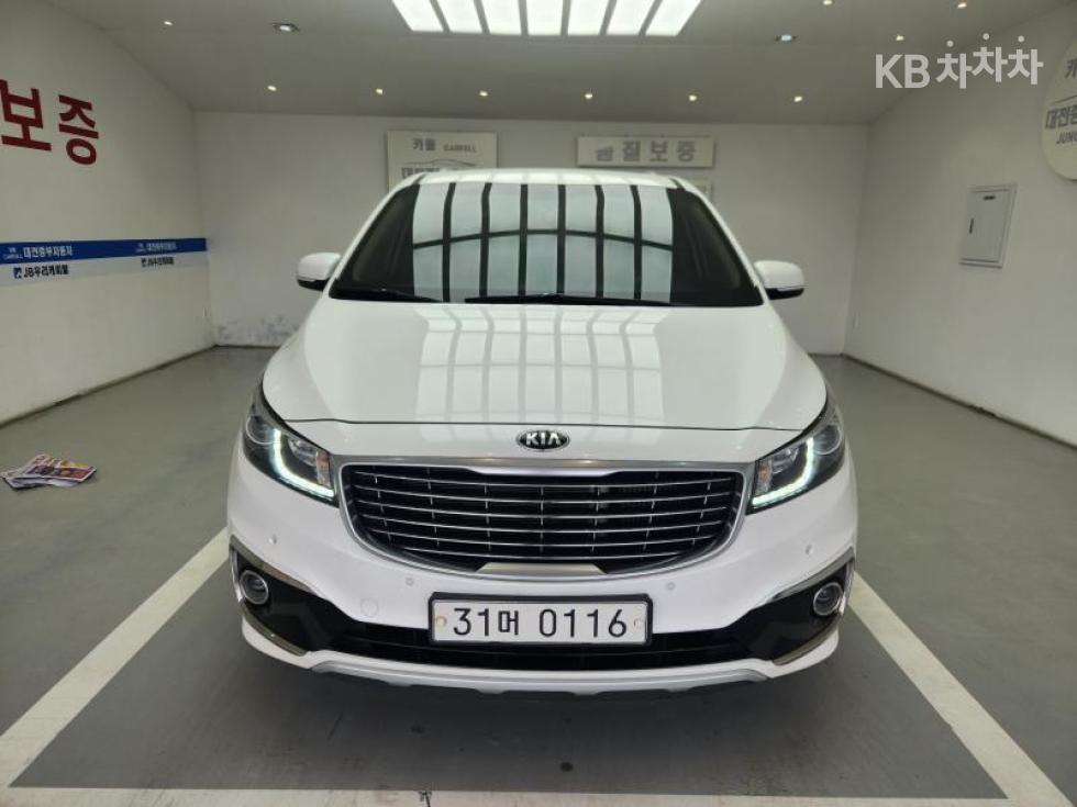 2017 - kia carnival