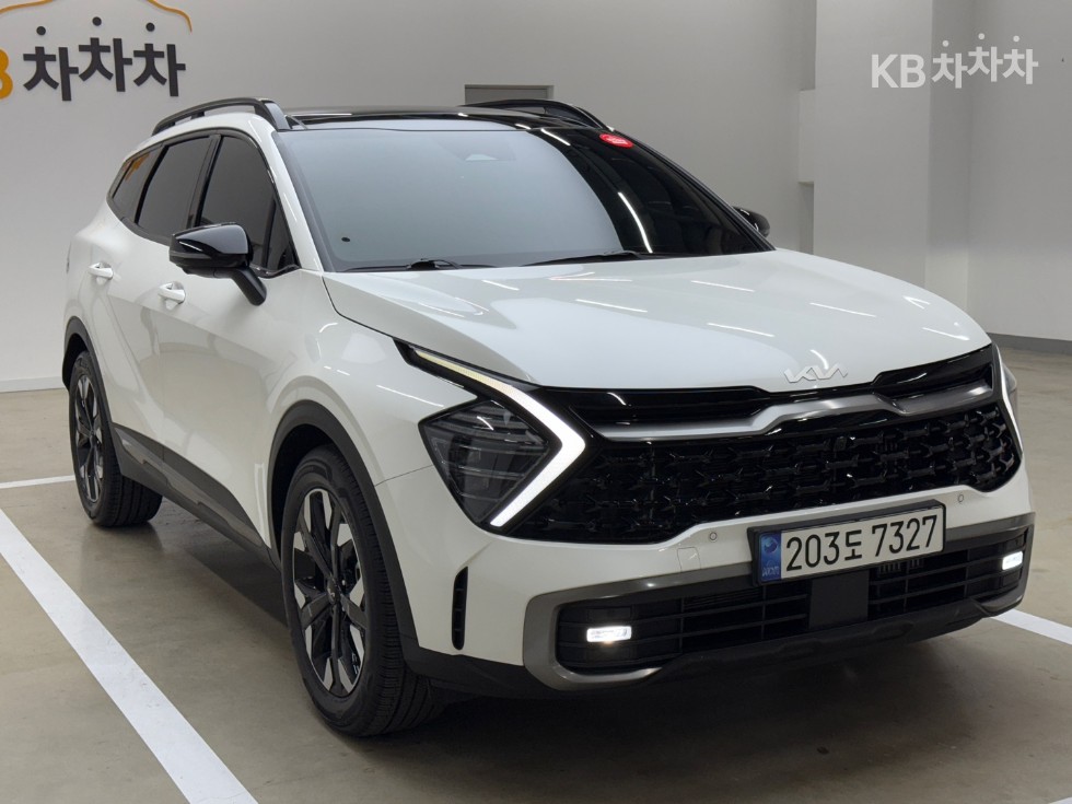 2022 - kia sportage