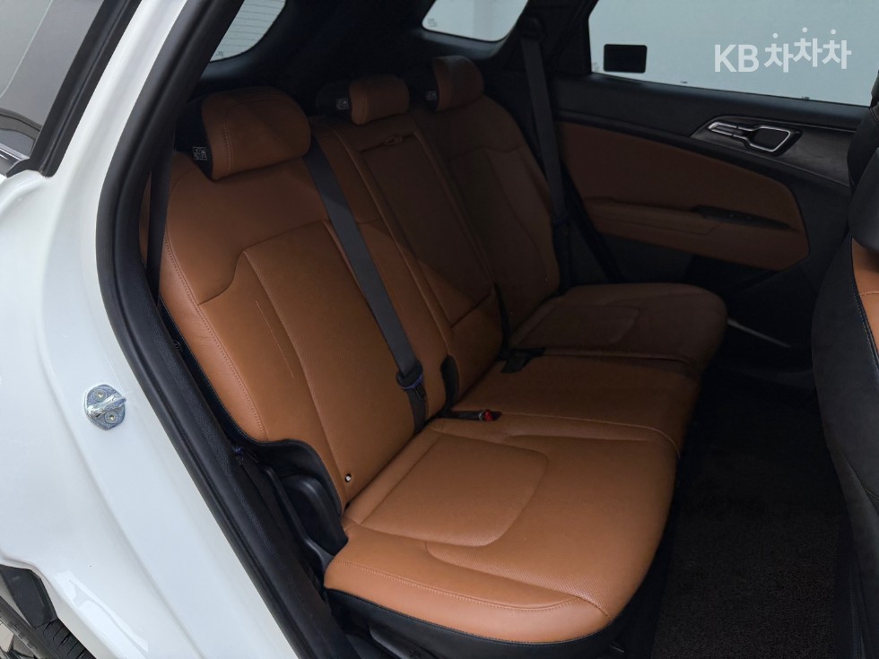 2022 - kia sportage