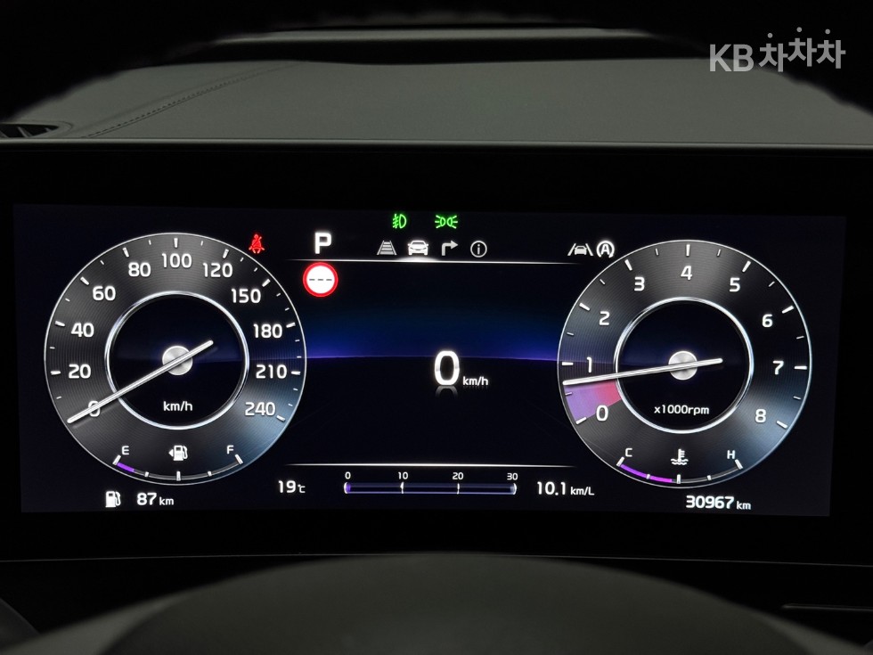 2022 - kia sportage