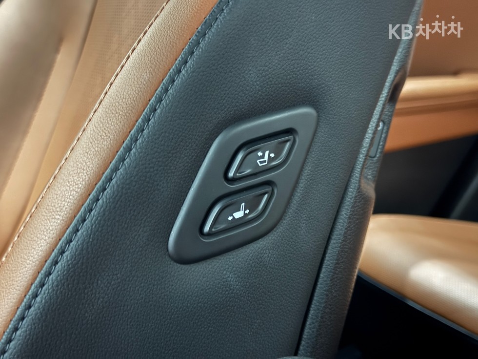 2022 - kia sportage