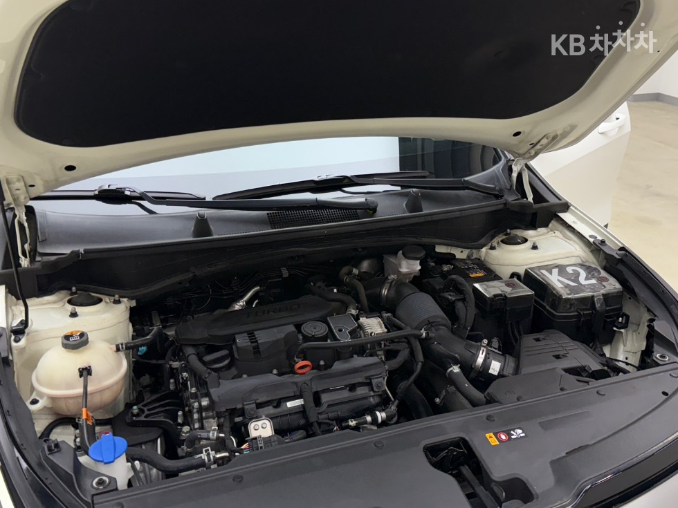 2022 - kia sportage