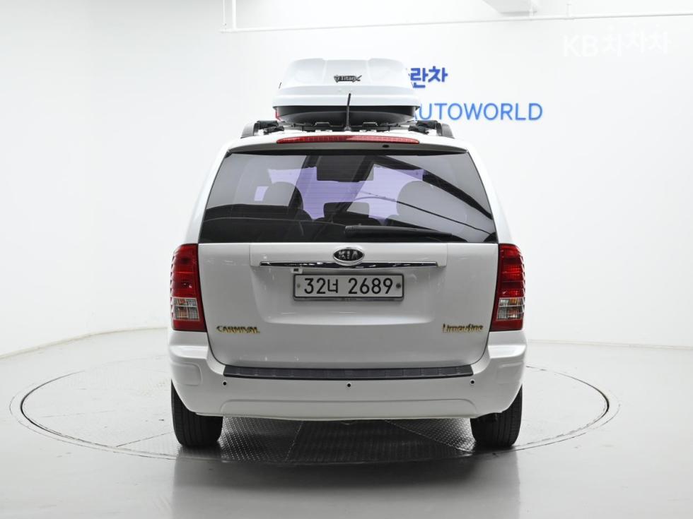 2012 - kia carnival