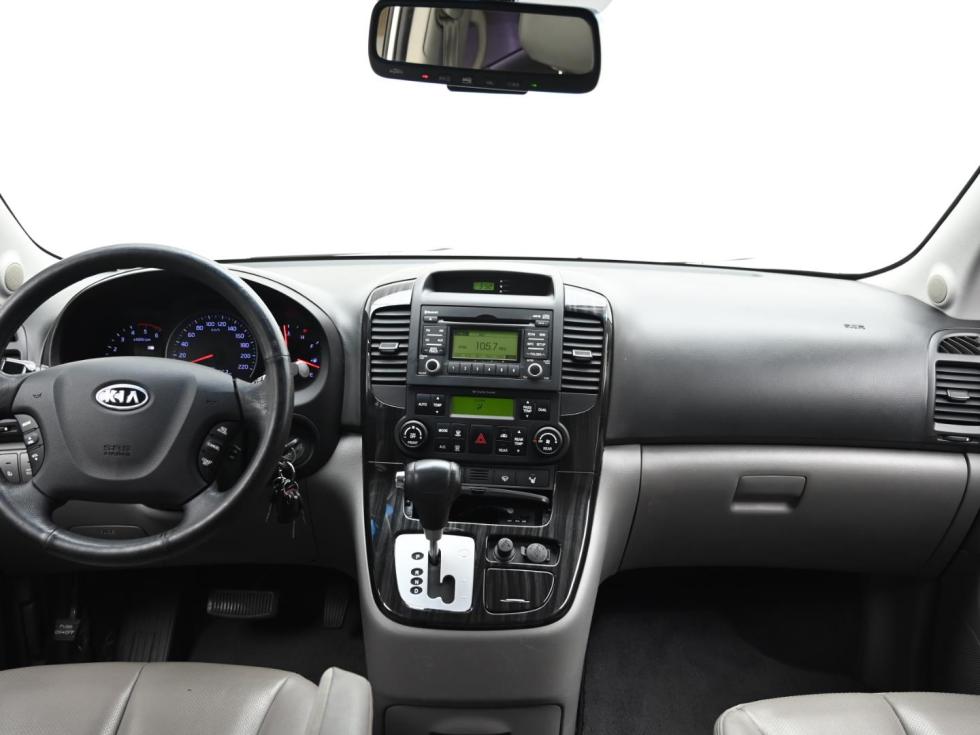 2012 - kia carnival