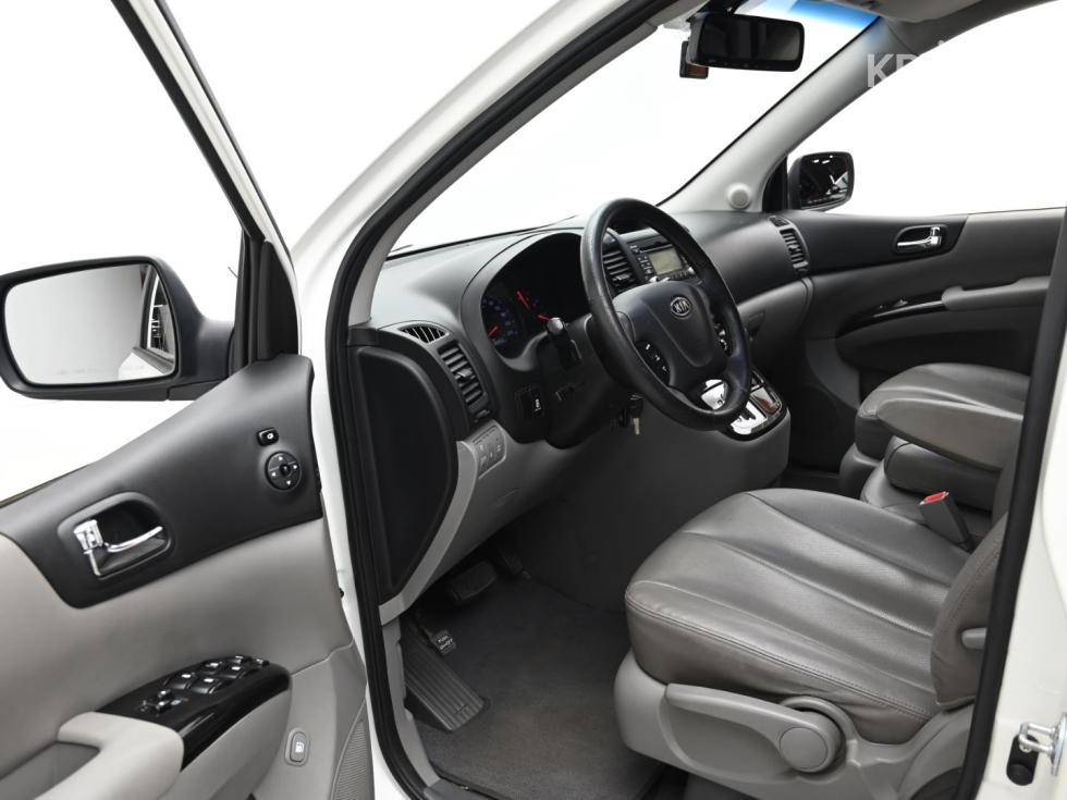 2012 - kia carnival