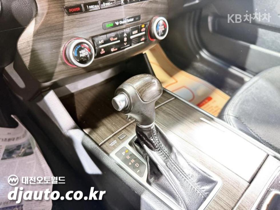 2012 - kia 프레스티지