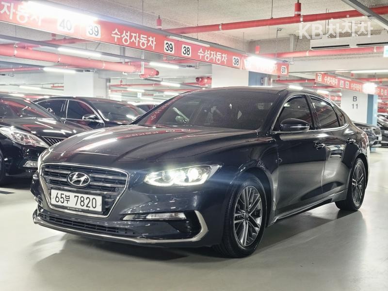 Hyundai Grandeur 렌터카 3.0 LPi 모던 — foto 1