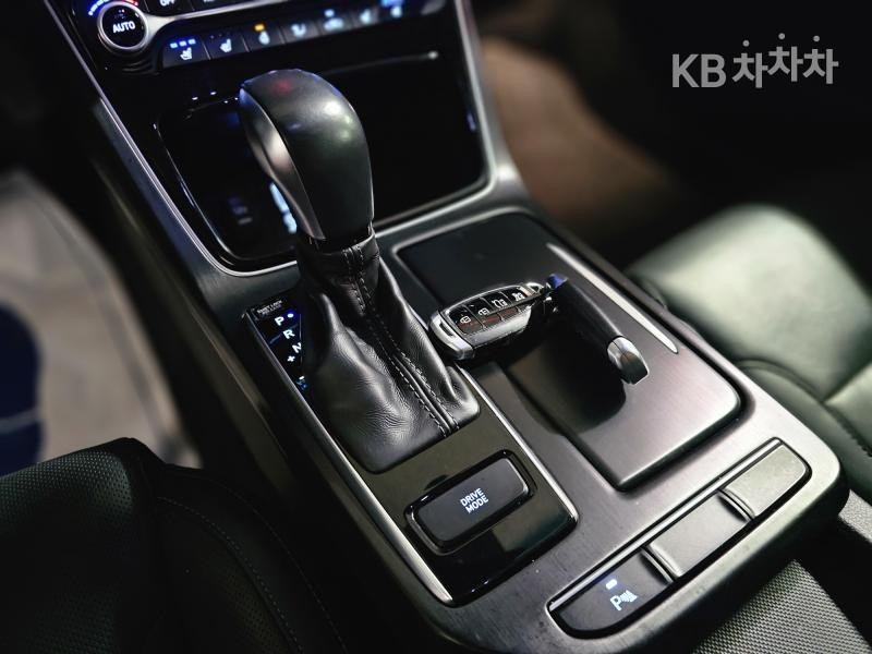 Hyundai Grandeur — miniaturë 13
