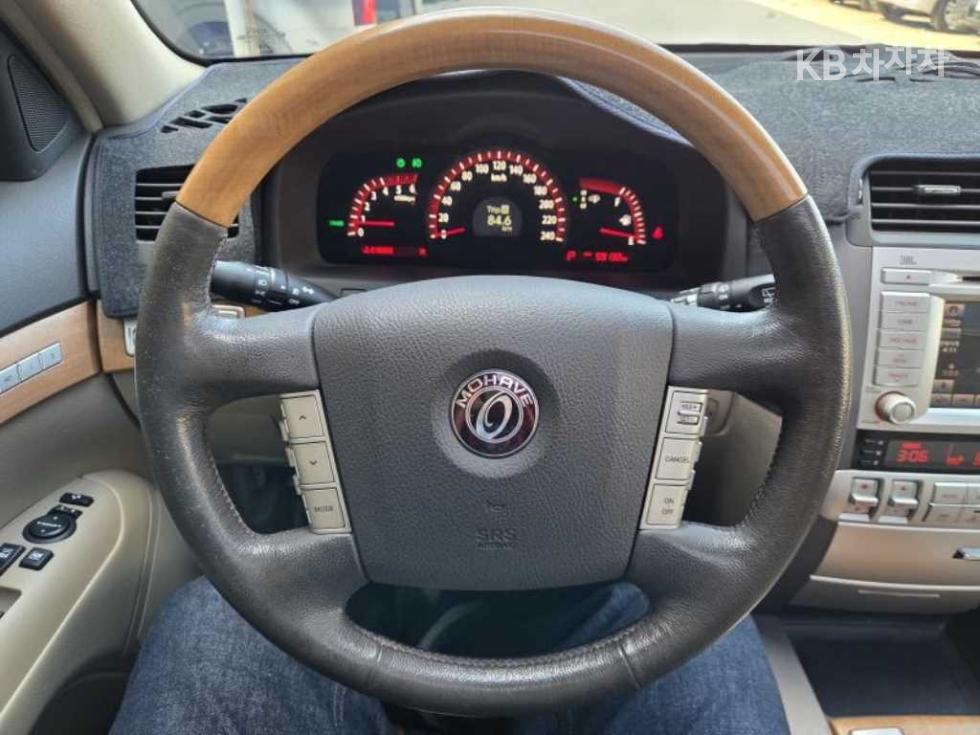 2012 - kia mohave