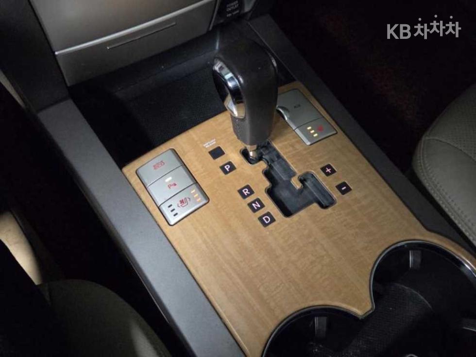 2012 - kia mohave