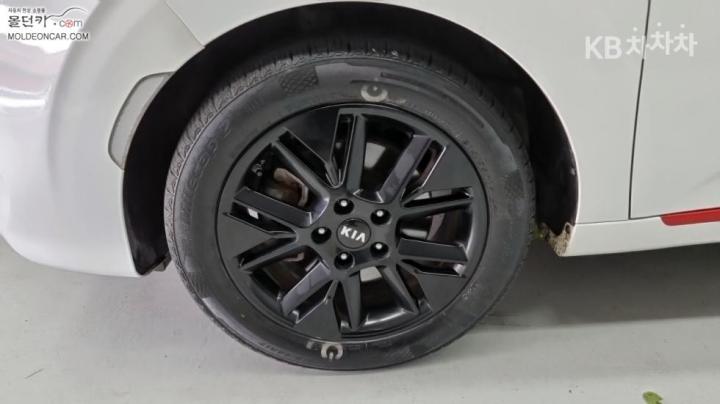 Kia Soul Booster 1.6 T-GDI Noblesse No sub-trim 7