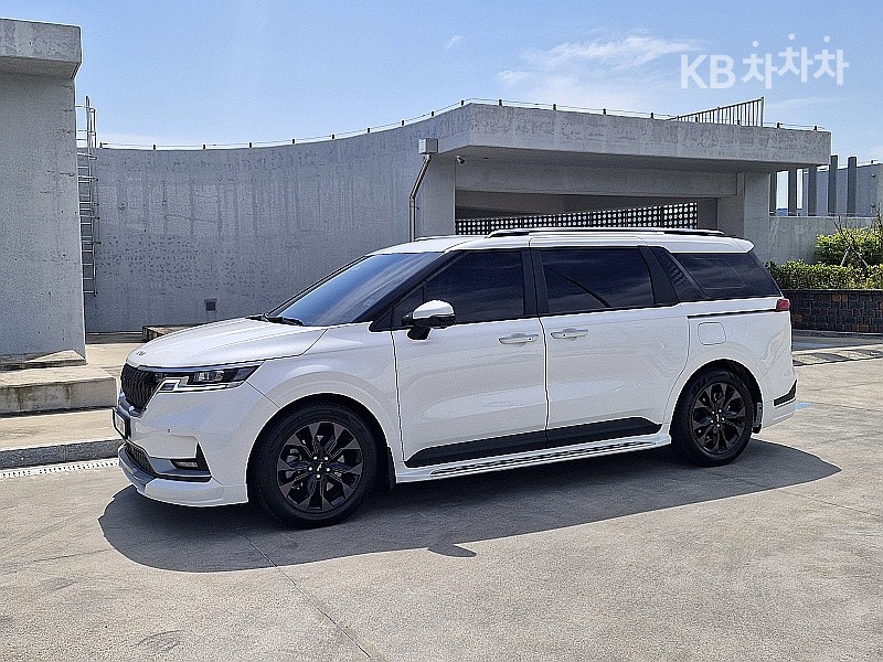 Kia Карнивал