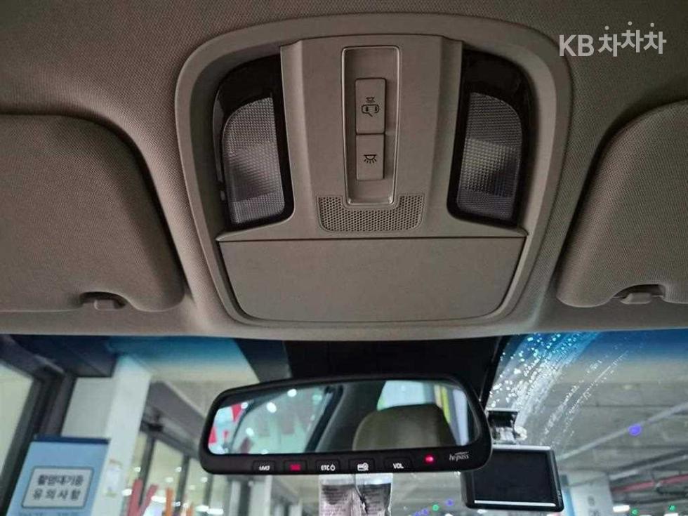 2020 - kia k7