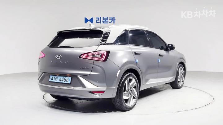 Hyundai Nexo Premium 5