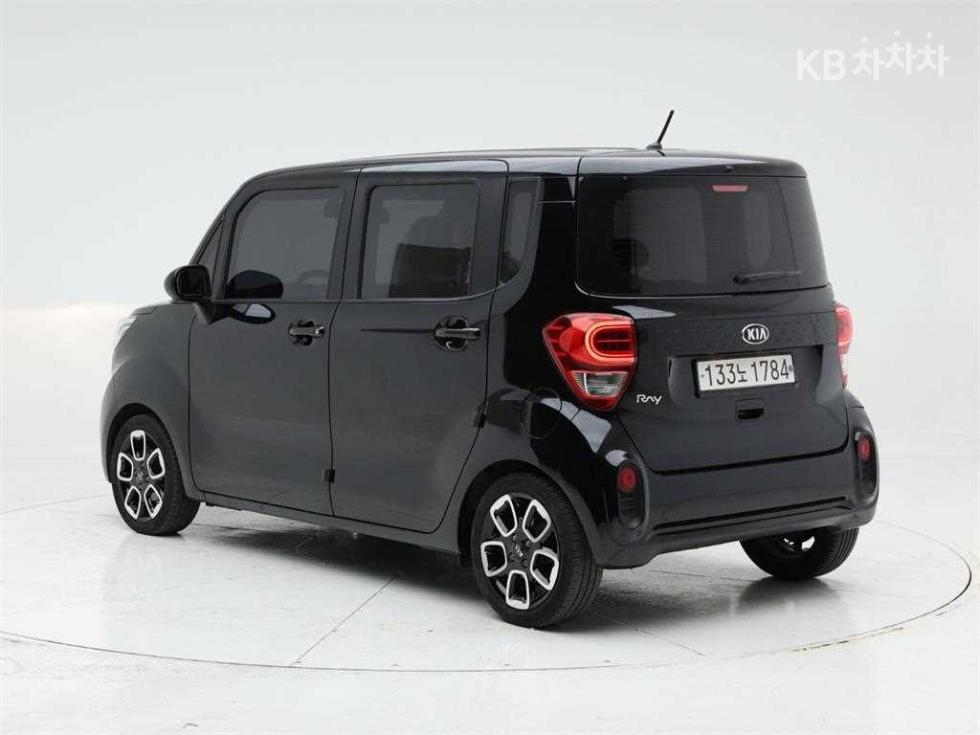 2020 - kia ray