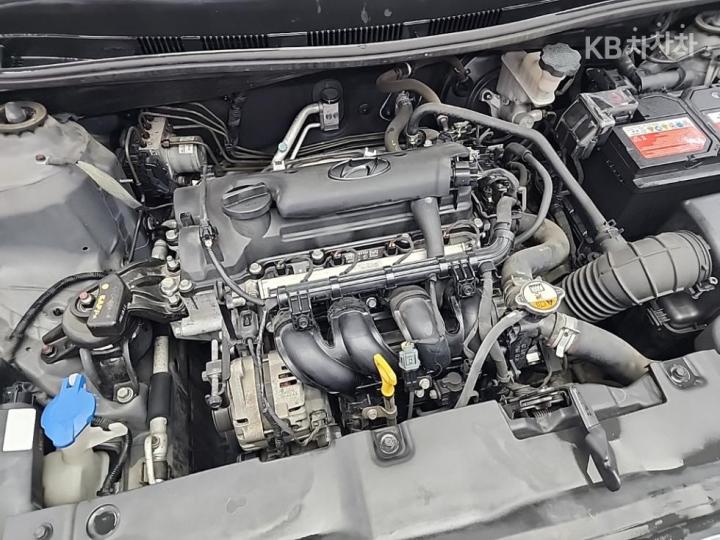 Hyundai Accent New 1.4 VVT Modern 6