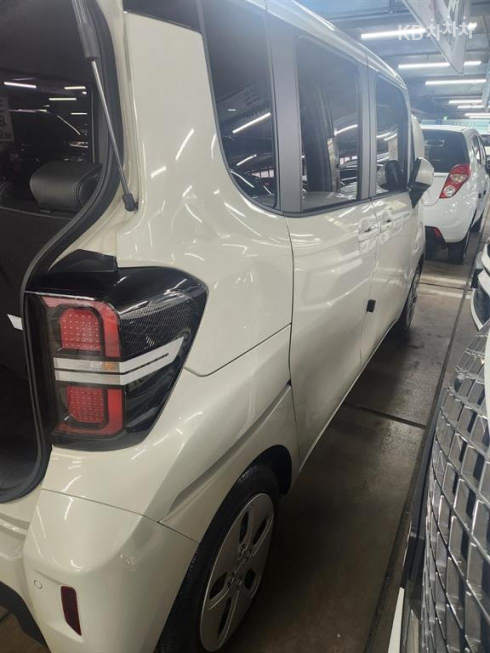 2024 - kia kia