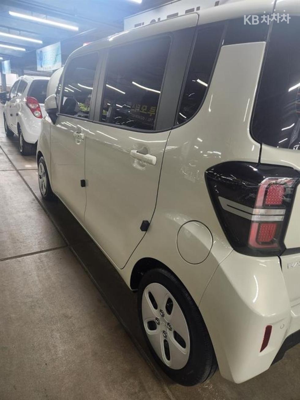 2024 - kia kia
