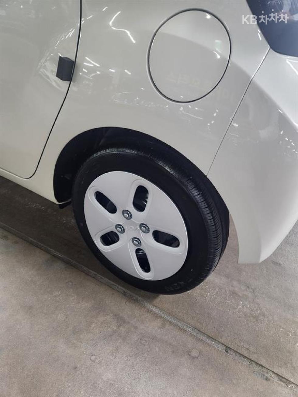 2024 - kia kia