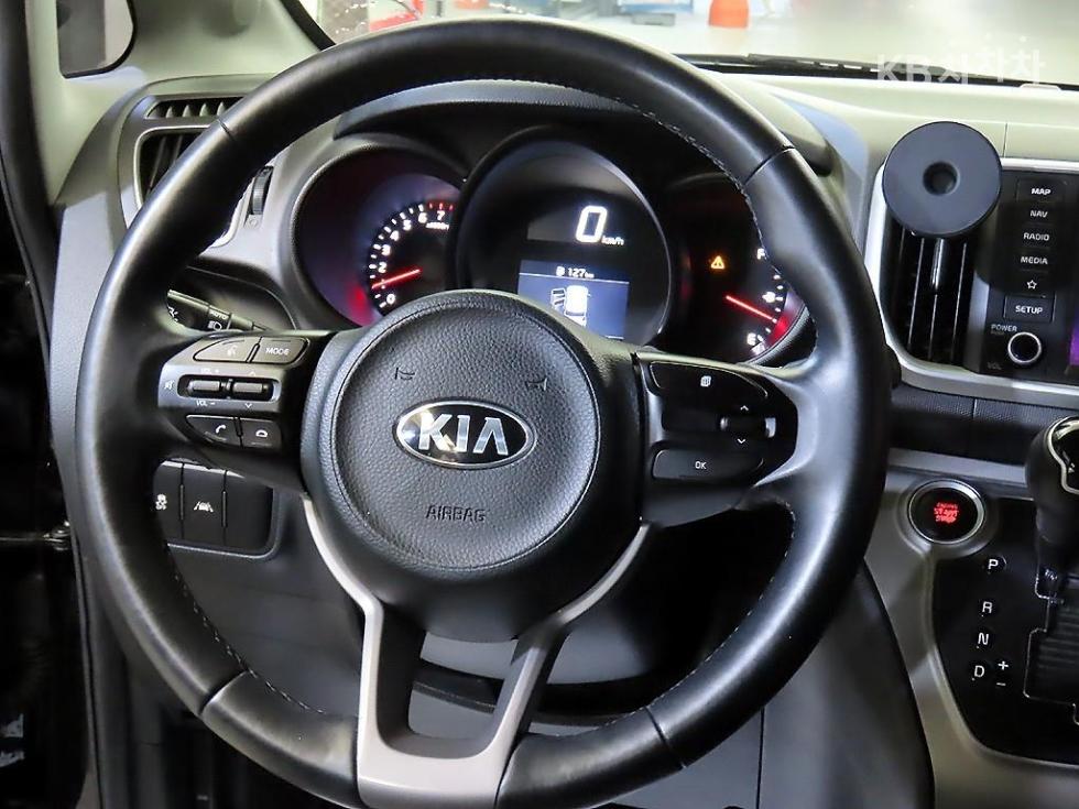2021 - kia ray