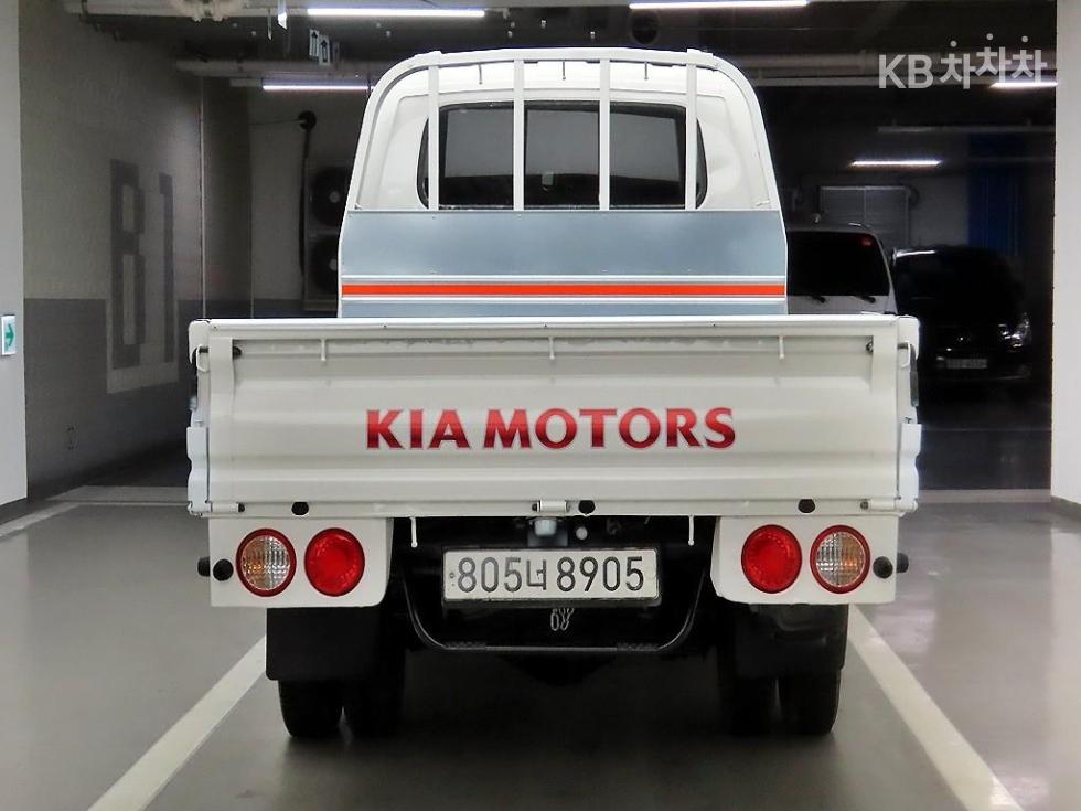 2023 - kia bongo iii
