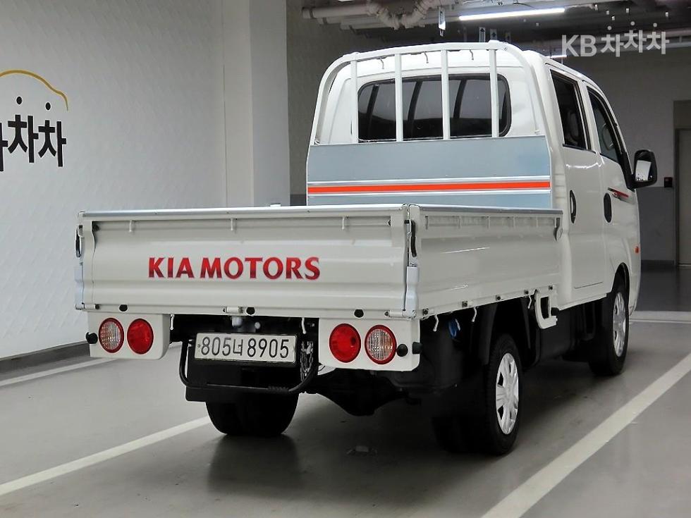 2023 - kia bongo iii