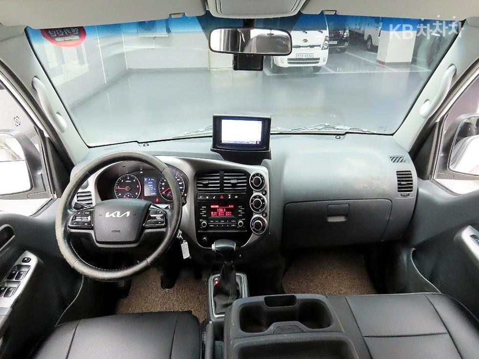2023 - kia bongo iii