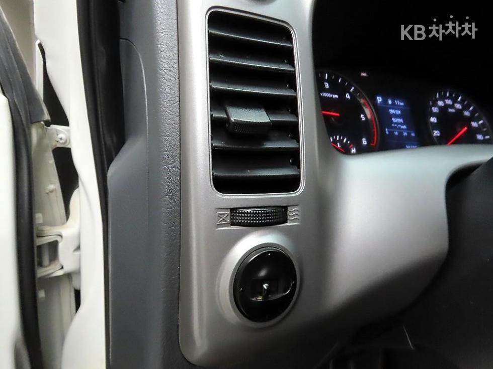 2023 - kia bongo iii