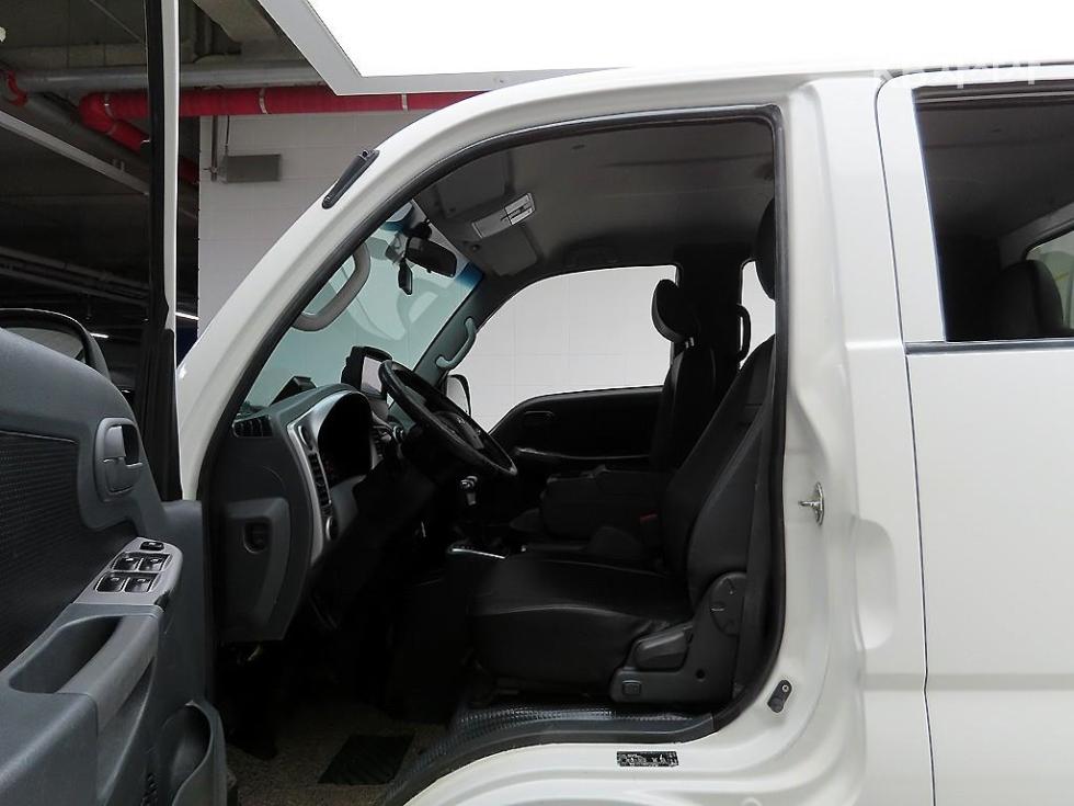2023 - kia bongo iii