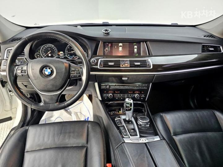 BMW Gran Turismo (GT) 30d xDrive Luxury F07 6