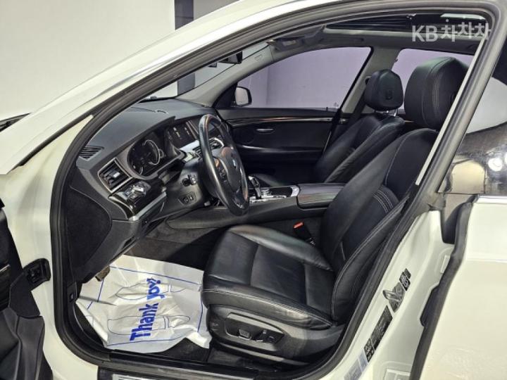 BMW Gran Turismo (GT) 30d xDrive Luxury F07 9