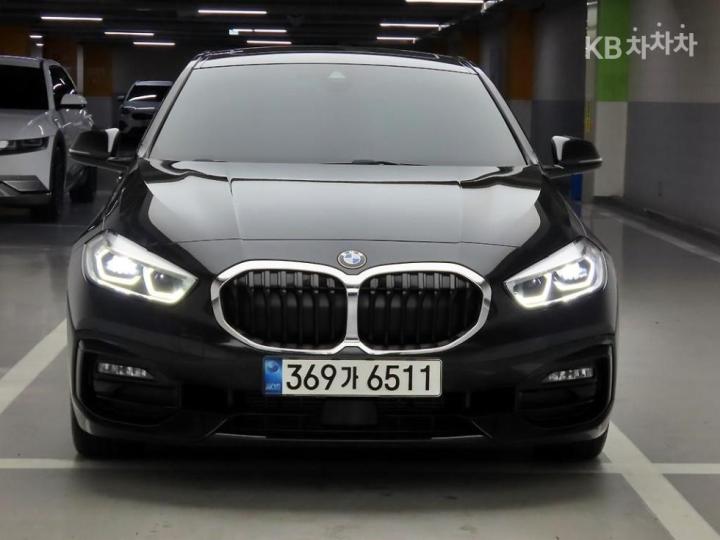 BMW 1 Series F40 118d Joy