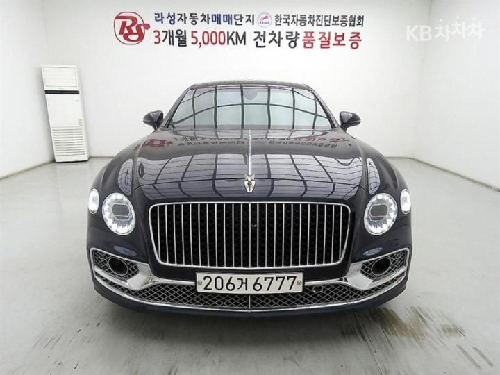 Bentley Flying Spur 4.0 Base Type