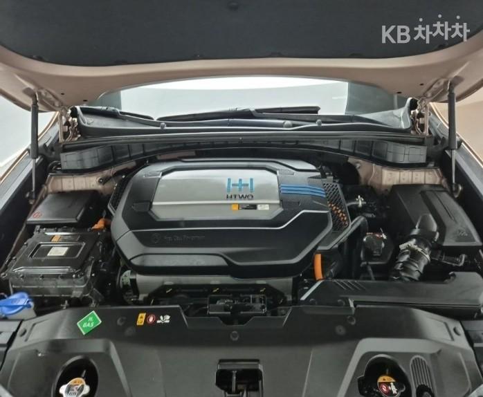 Hyundai Nexo Premium 6