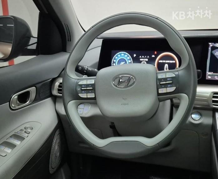 Hyundai Nexo Premium 10