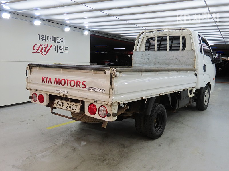 2013 - kia bongo iii