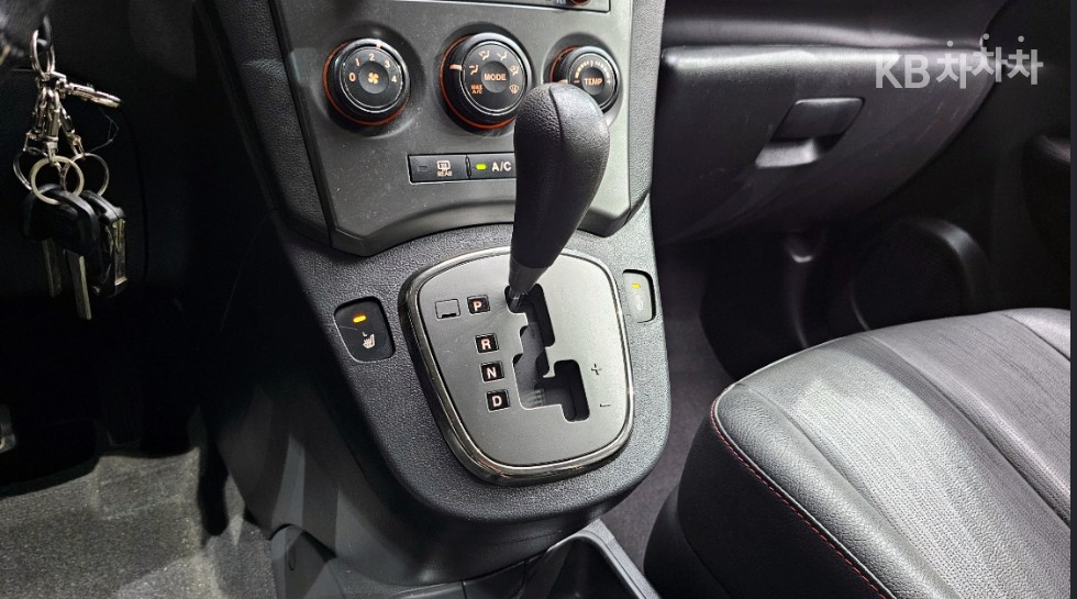 Kia Carens — miniaturë 12