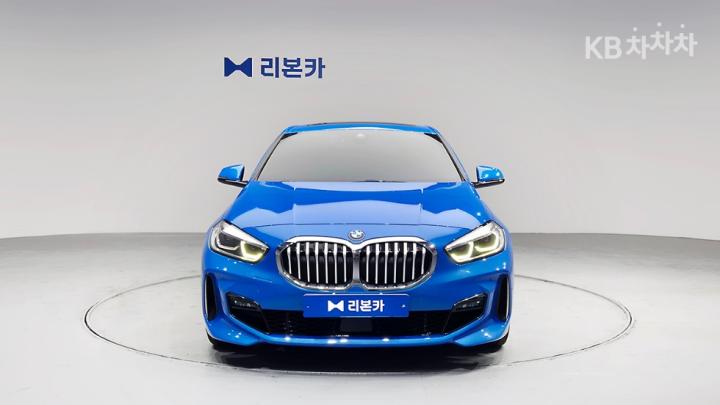 BMW 1 Series F40 120i M Sport 3