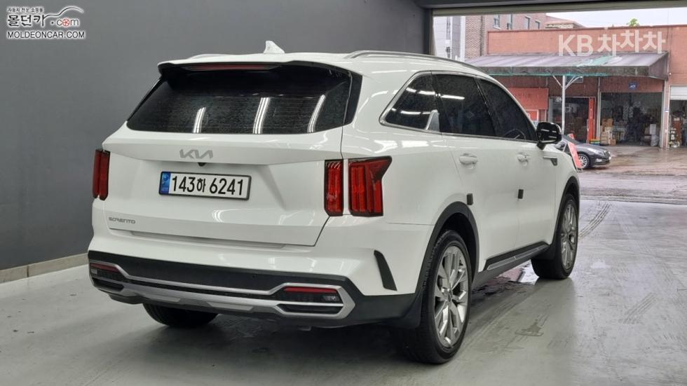 2023 - kia sorento