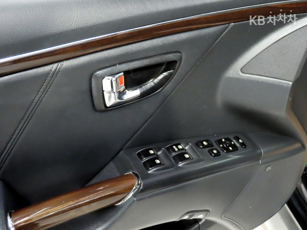 Hyundai Grandeur — miniaturë 14