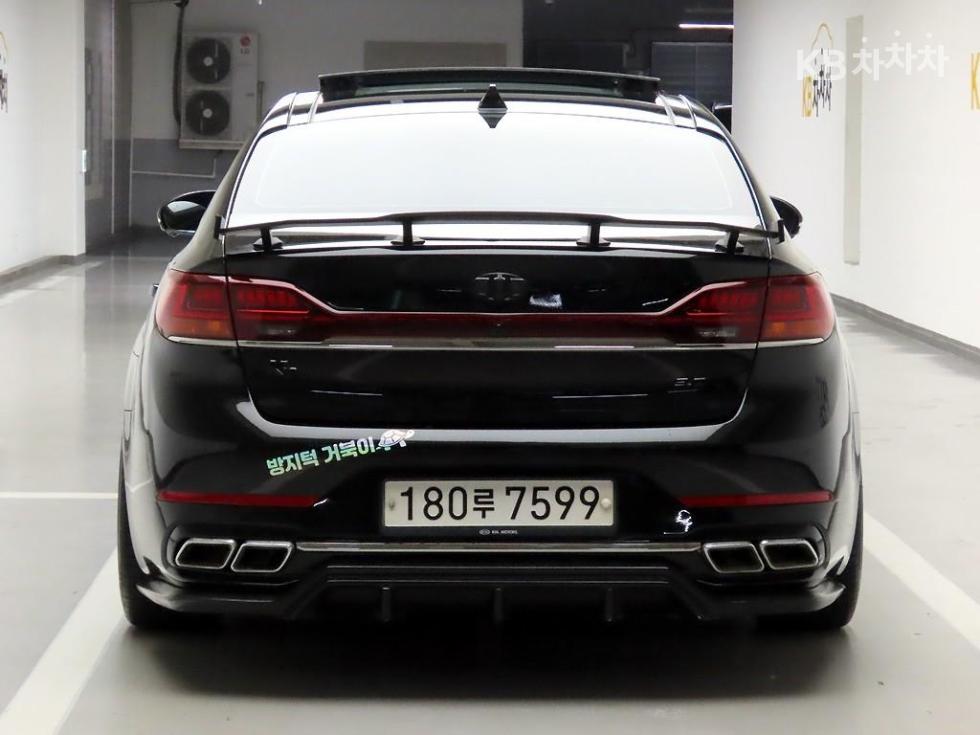 2020 - kia k7