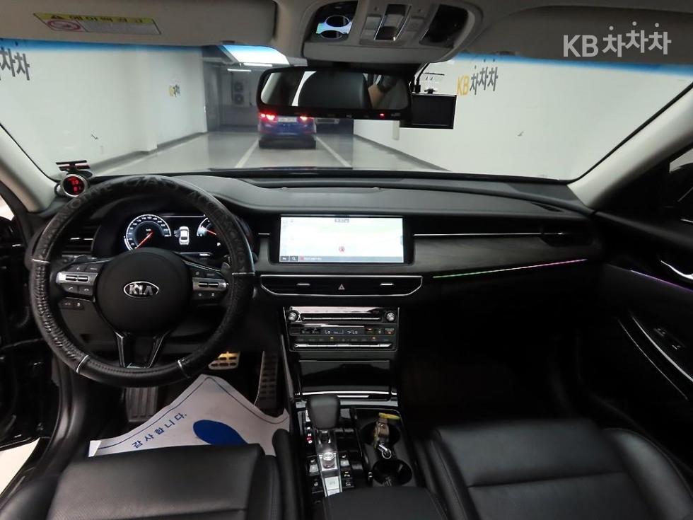 2020 - kia k7