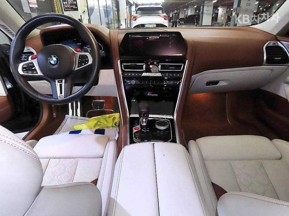 BMW 1M — miniaturë 10