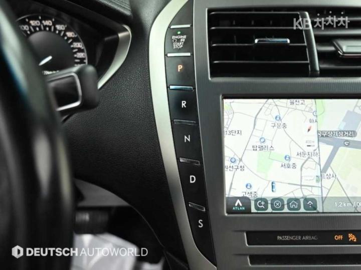 Lincoln MKZ New 2.0 EcoBoost Select 200A 10