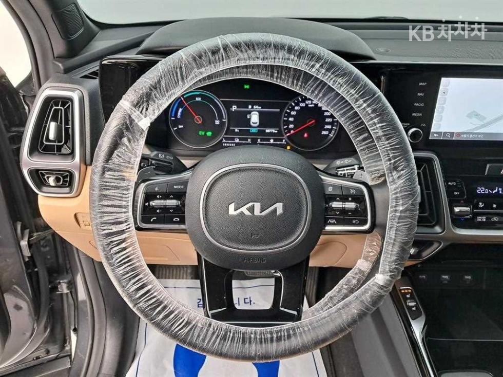 2022 - kia sorento