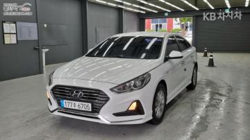 Hyundai Sonata 2.0 LPi 렌터카 — foto 1