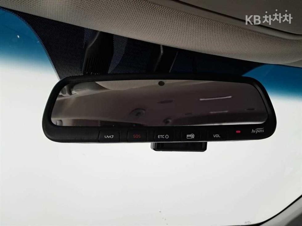 2020 - kia carnival